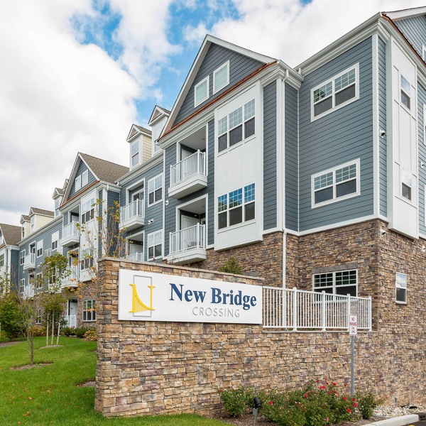 🔑Summer Special: Lease Your New Home With a $500 Security Deposit, Receive 3 Months Free Parking & Waived Amenity Fee for First Lease Term* 